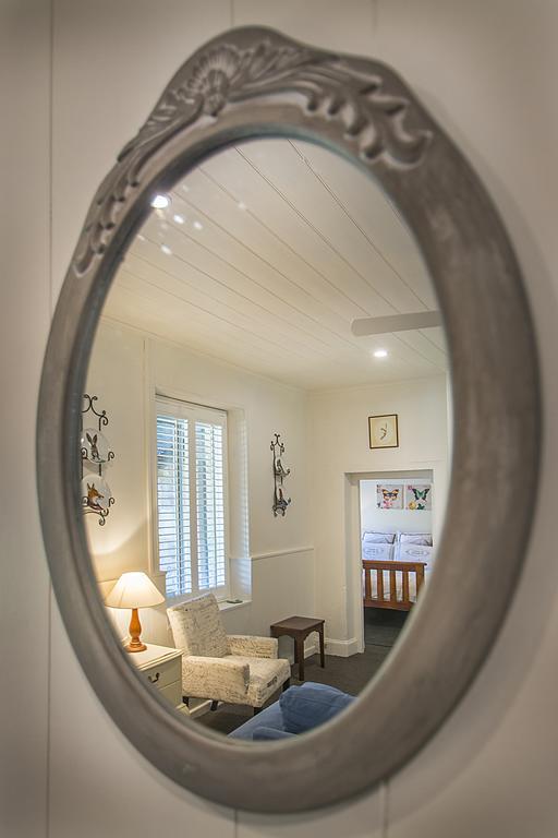 Stoneleigh Cottage Bed And Breakfastアンガストン エクステリア 写真